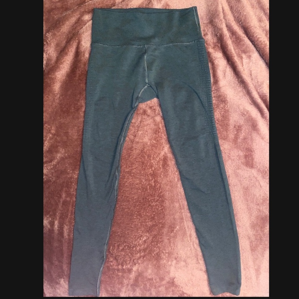 ALPHALETE HALO LEGGINGS URBAN CHIC